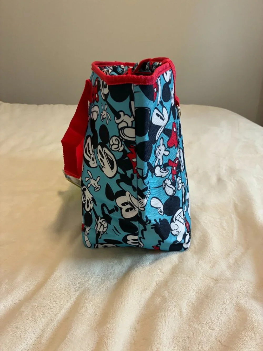 Disney Store Mickey Mouse Insulated Cooler Tote Lunch Bag NWT